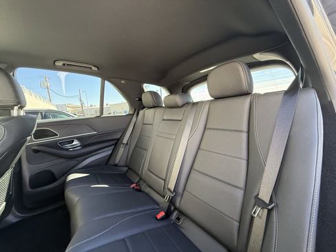 Used 2025 Mercedes-Benz GLE 350 4MATIC image 7