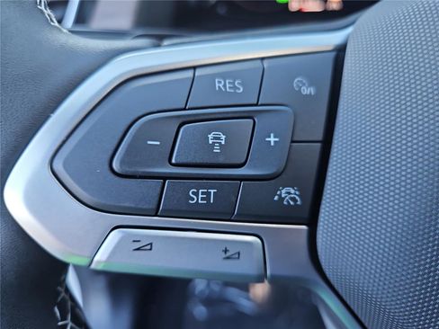 New 2026 Volkswagen Atlas SEL image 16