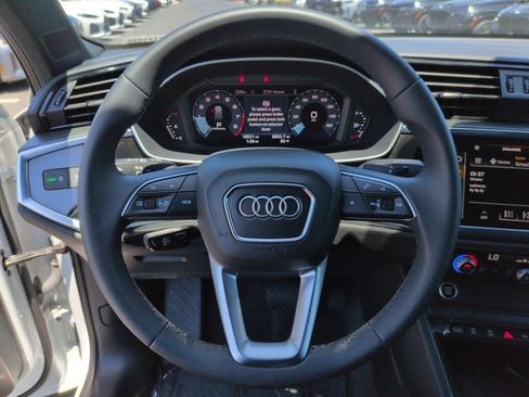 Used 2025 Audi Q3 2.0T Premium AWD/4WD image 18