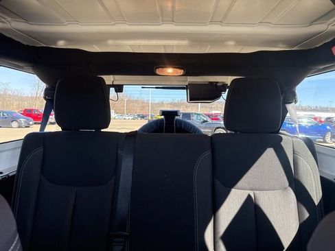 Used 2015 Jeep Wrangler Unlimited Sahara w/ Max Tow Package image 16