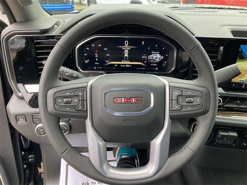 New 2026 GMC Sierra 1500 SLE w/ Preferred Package image 26