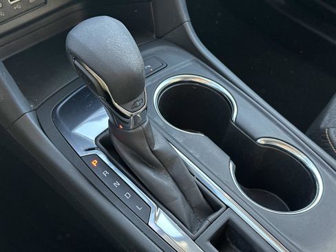 Certified 2024 Chevrolet Equinox LT w/ LPO, Floor Liner Package image 30