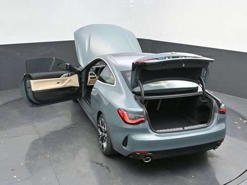 Certified 2025 BMW 430i 430i w/ Convenience Package image 43