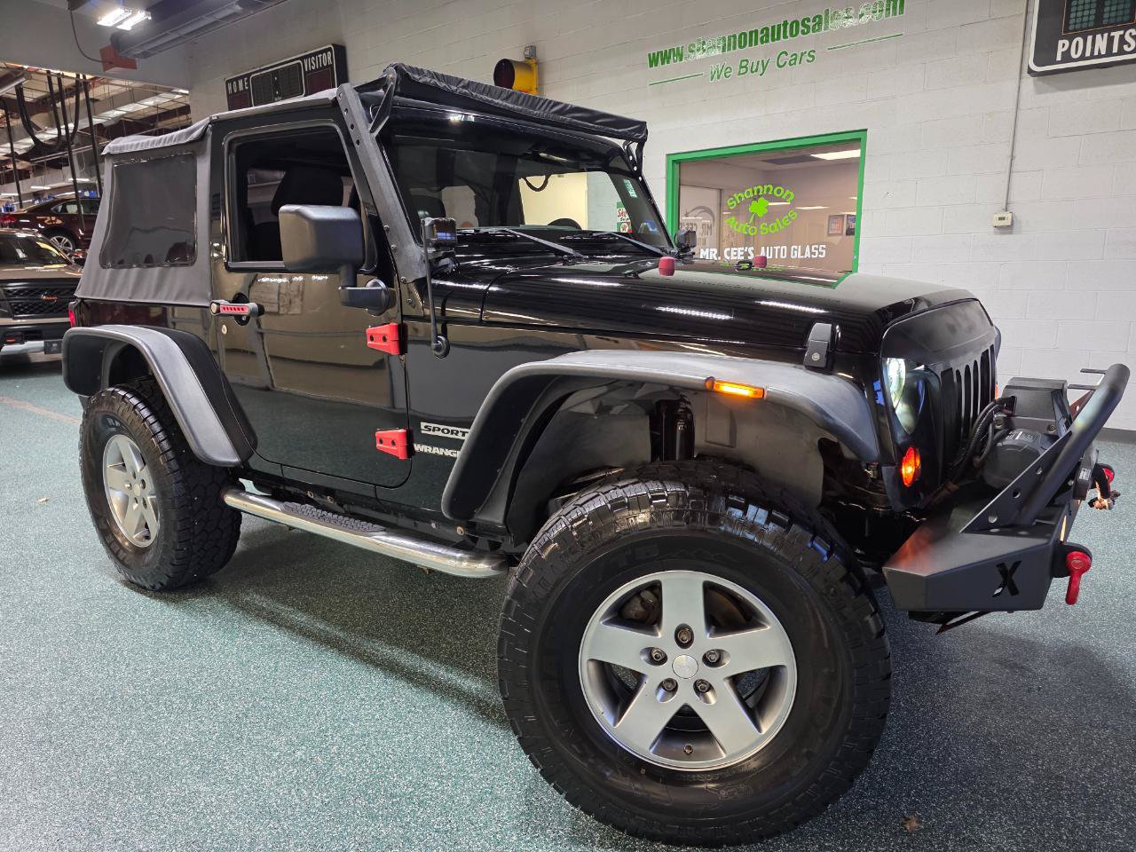 Used 2013 Jeep Wrangler Sport w/ Connectivity Group AWD/4WD image 14