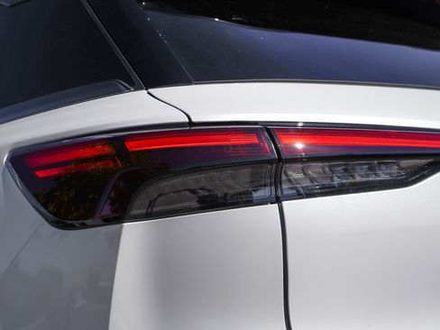 New 2027 INFINITI QX60 Sport AWD/4WD image 9