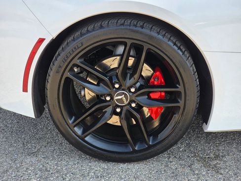 Used 2014 Chevrolet Corvette Stingray Convertible w/ 2LT Preferred Equipment Group image 18
