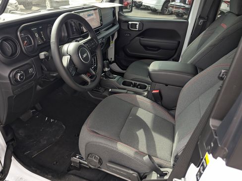 New 2025 Jeep Wrangler Rubicon w/ Xtreme 35 Tire Package image 10