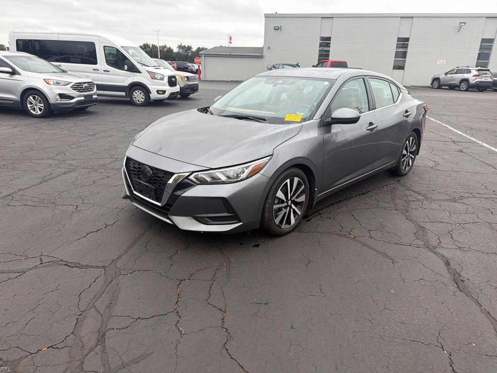 Used 2022 Nissan Sentra SV w/ SV Premium Package FWD image 2