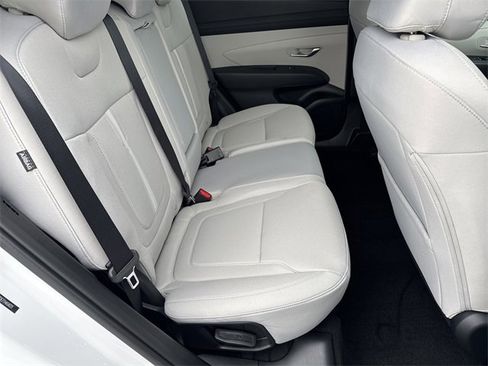 New 2026 Hyundai Tucson SEL image 15