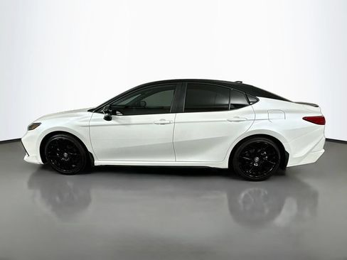 Used 2026 Toyota Camry XSE FWD image 8