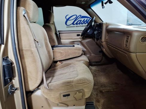 Used 2000 Chevrolet Silverado 1500 LS AWD/4WD image 12