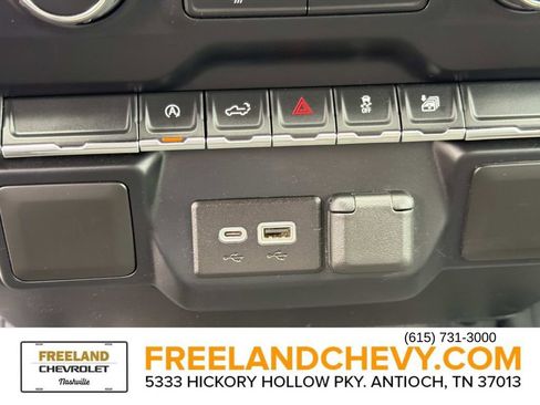 Used 2021 Chevrolet Silverado 1500 LT w/ Bed Protection Package RWD image 31