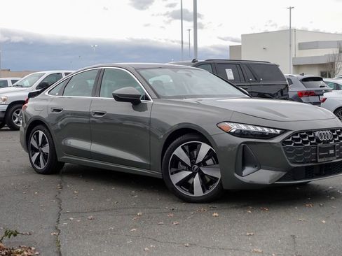 Used 2025 Audi A5 2.0T Premium Plus w/ Premium Plus image 5