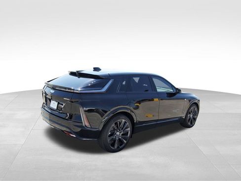 New 2026 Cadillac Lyriq Signature Sport image 4