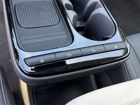 New 2026 Hyundai Ioniq 5 SEL image 32