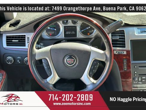 Used 2010 Cadillac Escalade Hybrid image 18