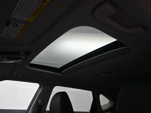 Certified 2025 Kia Seltos EX w/ EX Sunroof Package AWD/4WD image 28