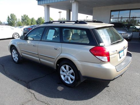 Used 2008 Subaru Outback 2.5i Limited AWD/4WD image 3