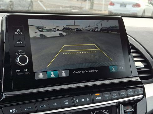 Used 2025 Honda Odyssey EX-L image 20