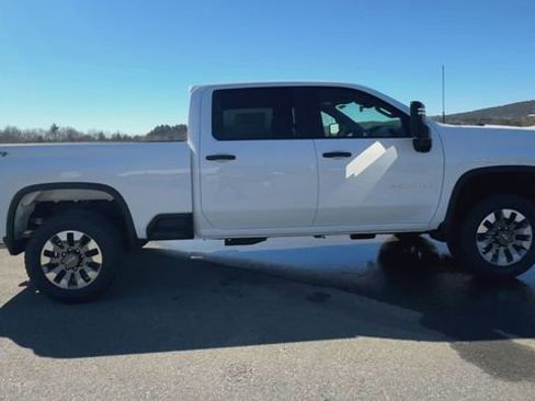 New 2026 Chevrolet Silverado 2500 Custom w/ Snow Plow Prep/Camper Package image 9
