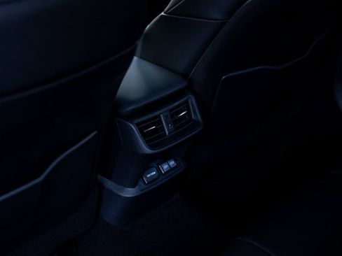 Used 2025 Lexus ES 300h w/ Premium Package image 28