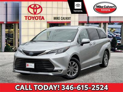 Certified 2024 Toyota Sienna XLE