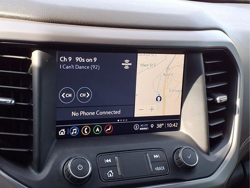 Used 2023 GMC Acadia AT4 w/ Preferred Package image 7