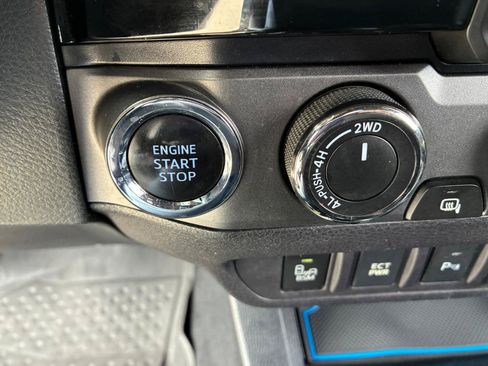 Used 2018 Toyota Tacoma TRD Pro AWD/4WD image 24