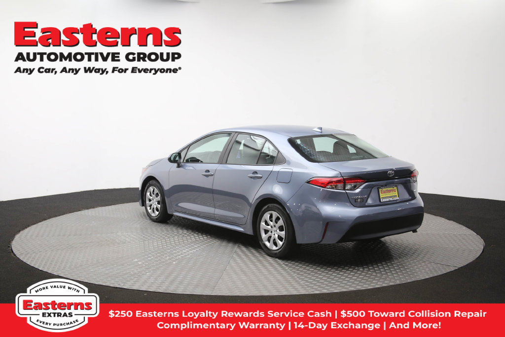 Used 2025 Toyota Corolla LE FWD image 65
