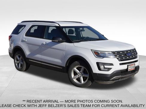Used 2017 Ford Explorer XLT w/ Class II Trailer Tow Package image 1