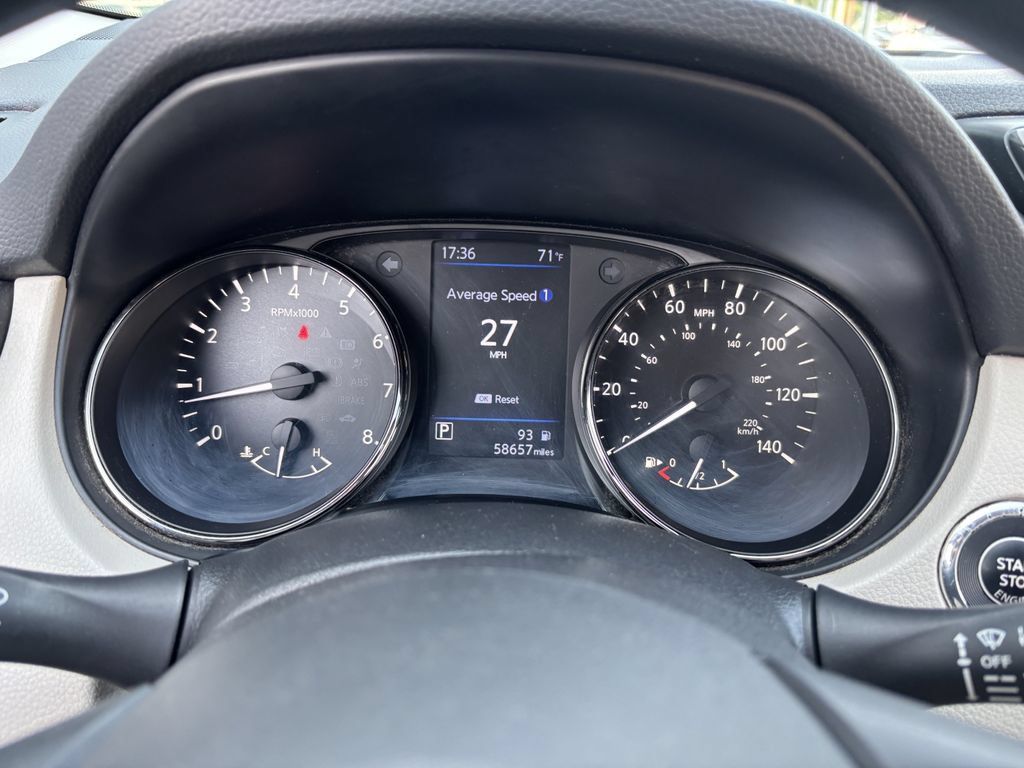 Used 2019 Nissan Rogue Sport SV AWD/4WD image 17