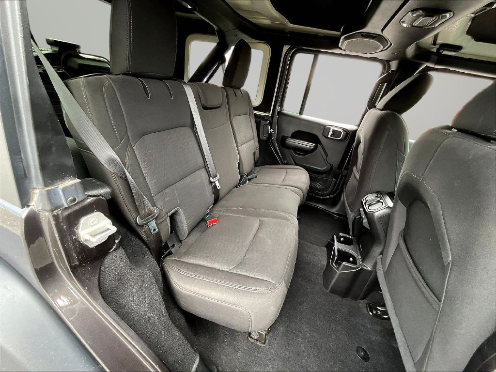 Used 2020 Jeep Wrangler Unlimited Sport AWD/4WD image 23