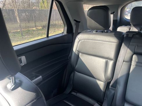 Used 2024 Ford Explorer XLT w/ Equipment Group 202A image 37