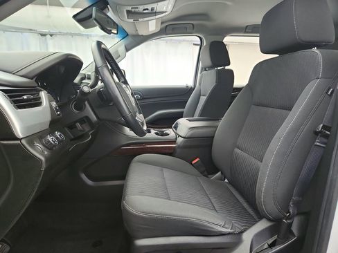 Used 2019 GMC Yukon SLE w/ SLE Value Package AWD/4WD image 11