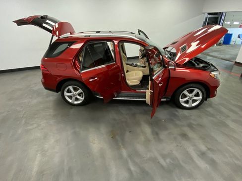 Used 2017 Mercedes-Benz GLE 350 4MATIC w/ Premium 2 Package image 54