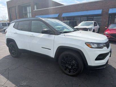 Used 2023 Jeep Compass Altitude