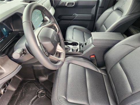 New 2026 Ford Bronco Big Bend w/ Black Diamond Package AWD/4WD image 9