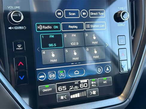 New 2025 Subaru Crosstrek 2.5i Limited w/ Crosstrek Mirror Package image 25