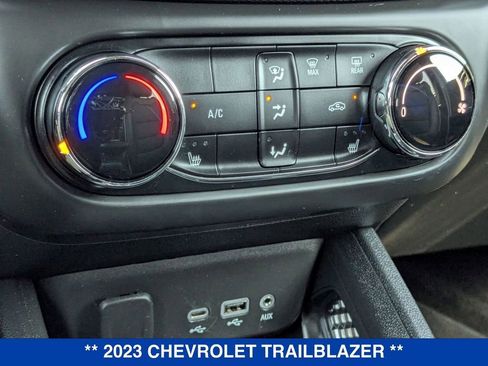 Used 2023 Chevrolet TrailBlazer RS image 24