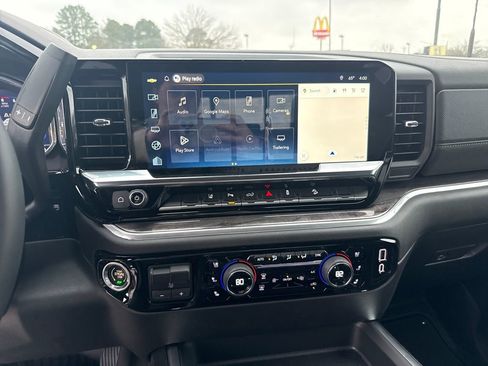 Used 2025 Chevrolet Silverado 2500 LTZ w/ LTZ Plus Package image 20