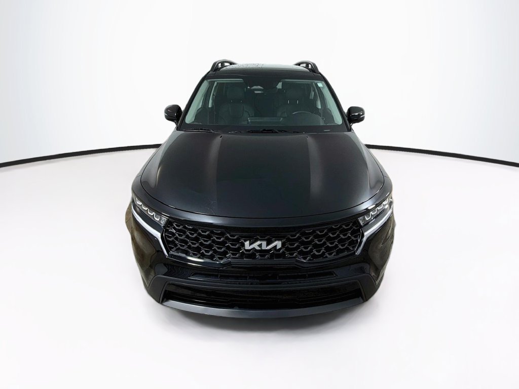 Used 2023 Kia Sorento S w/ Panoramic Sunroof Package AWD/4WD image 2