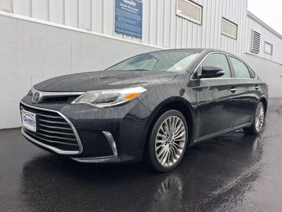Used 2018 Toyota Avalon Limited w/ All Weather Liner Package