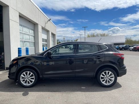 Used 2021 Nissan Rogue Sport S AWD/4WD image 4