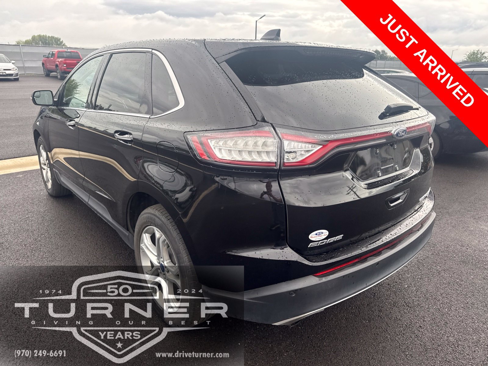 Used 2016 Ford Edge Titanium AWD/4WD image 3