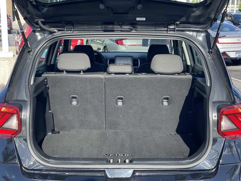 Certified 2023 Hyundai Venue SE image 23