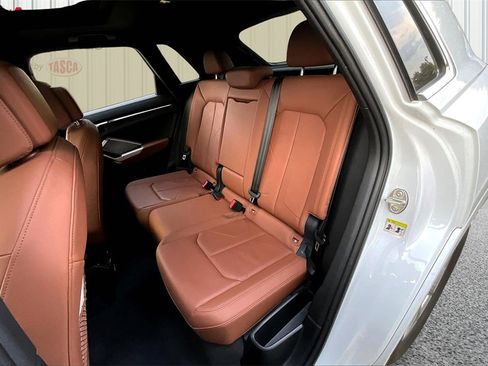 Used 2024 Audi Q3 2.0T Premium Plus image 22