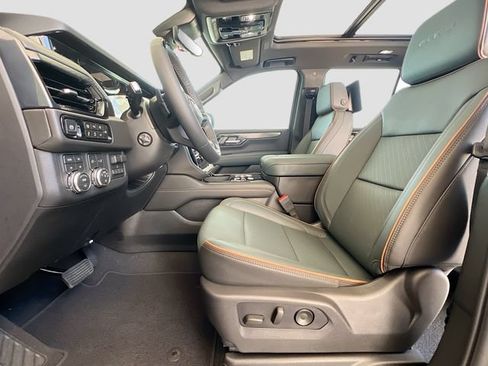 New 2026 GMC Yukon AT4 w/ AT4 Premium Plus Package AWD/4WD image 15