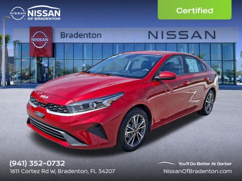 Used 2023 Kia Forte LXS FWD image 1