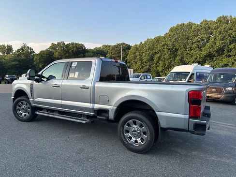 Used 2024 Ford F250 Lariat w/ Chrome Package AWD/4WD image 4