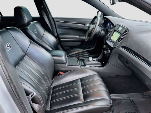 Used 2023 Chrysler 300 S RWD image 30